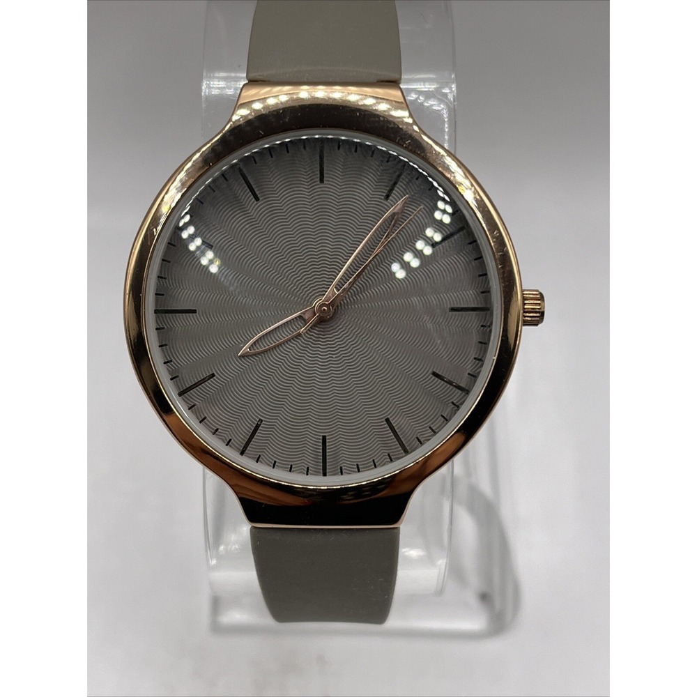 Xhilaration Women's Quartz Watch Gray Silicone Band Rose Gold Case- New Battery